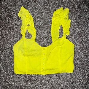 Lightly worn Forever 21 Yellow Crop Top in Size M